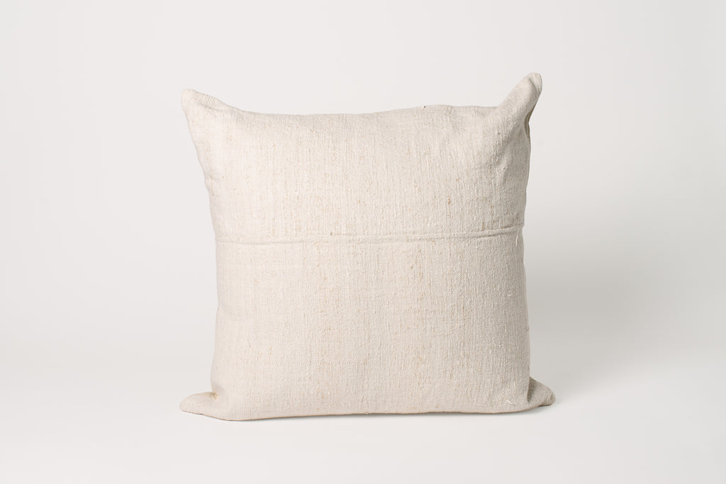 Vintage Grain Sack Pillow 20 x 20 D.
