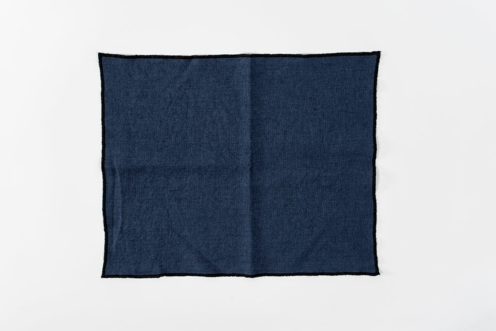 Navy Point Table Mat