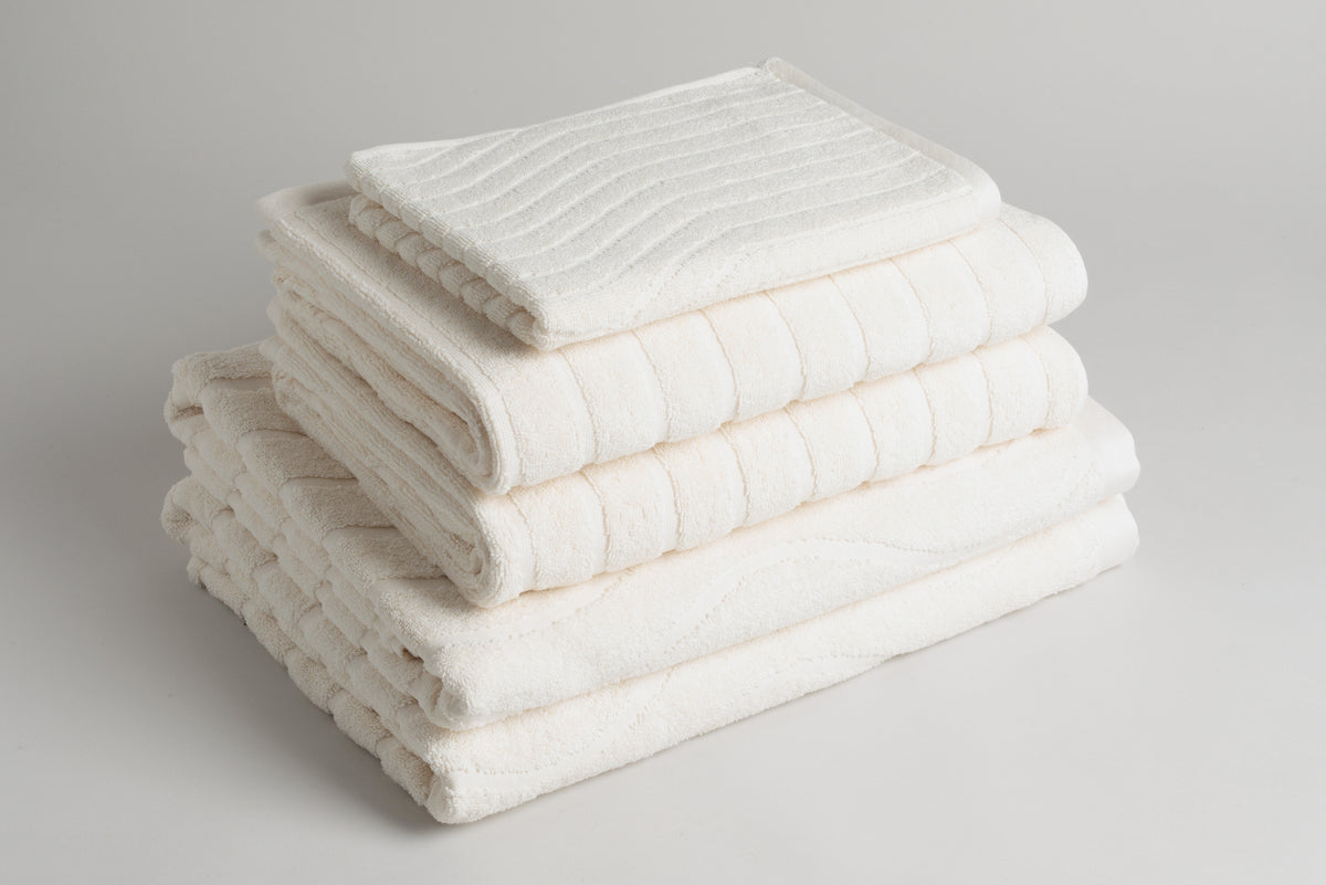 Bath Mat in Ivory