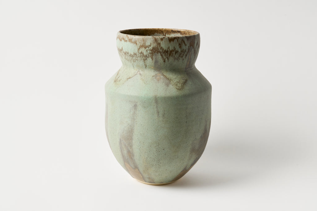 Large Diana Vase in Mineral
