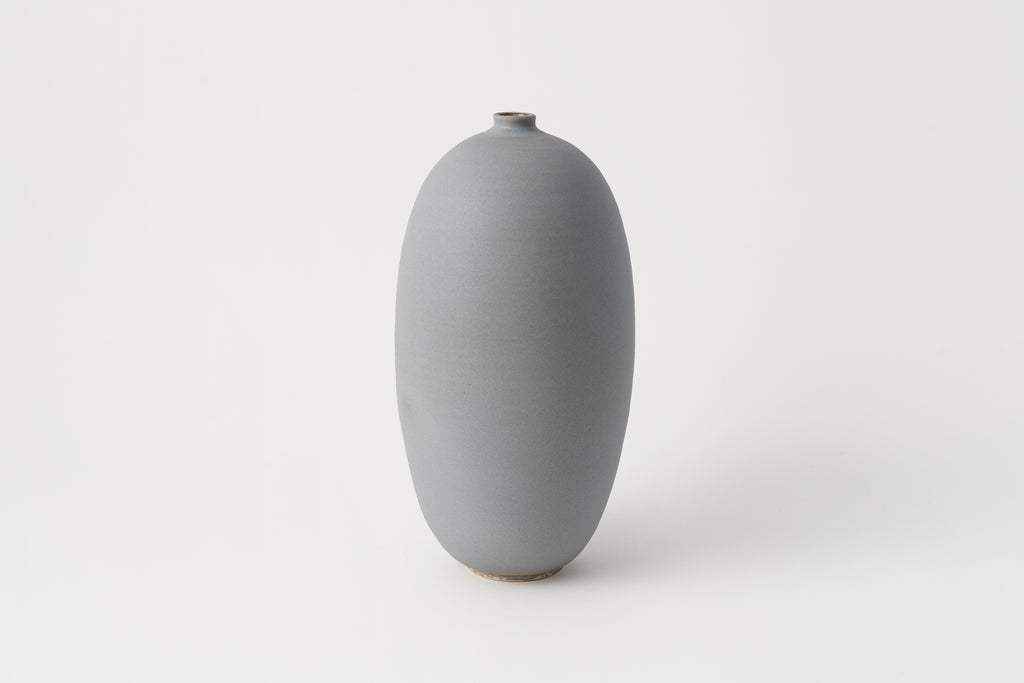 Large Egg Vase in Lilac