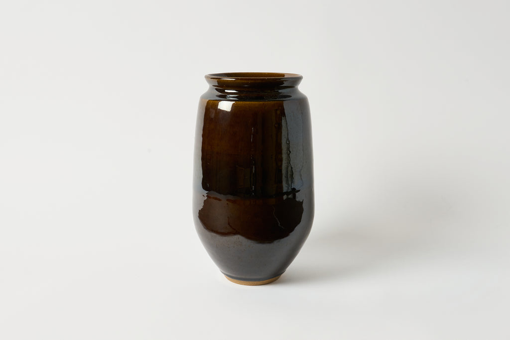 Amber Vase 4