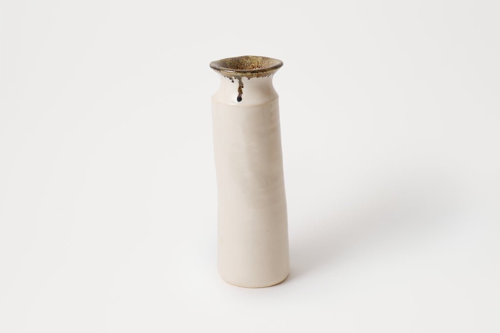 Rim Drip Tower Vase