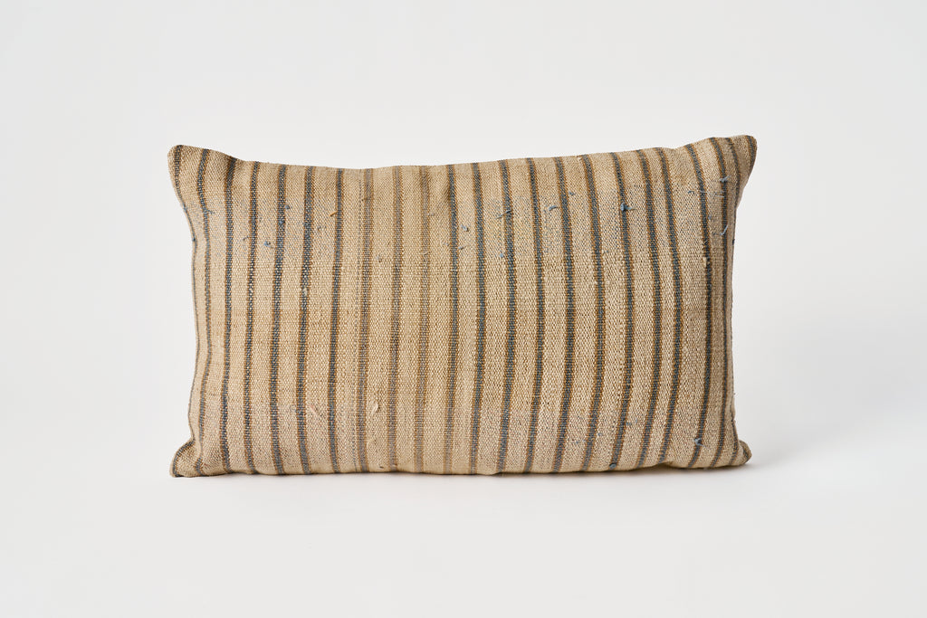 Vintage Grain Sack Pillow 12 x 20 #7