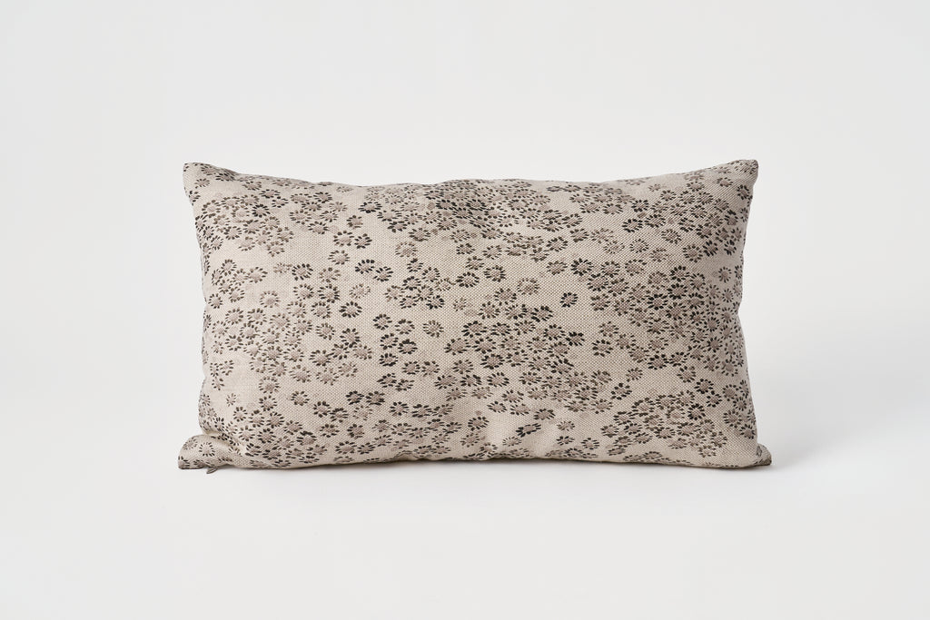 Small Daisy Inkwash Oatmeal Pillow 12 x 20