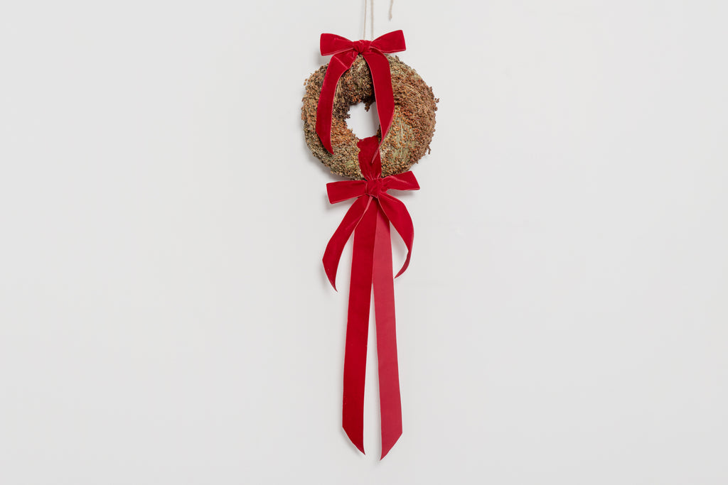 Sorghum Moss Wreath Medium