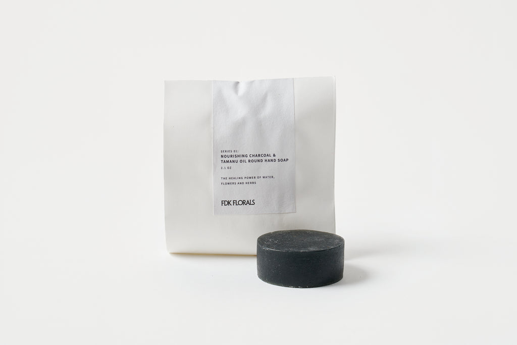 Nourishing Charcoal & Hinoki & Lavender Round Hand Soap