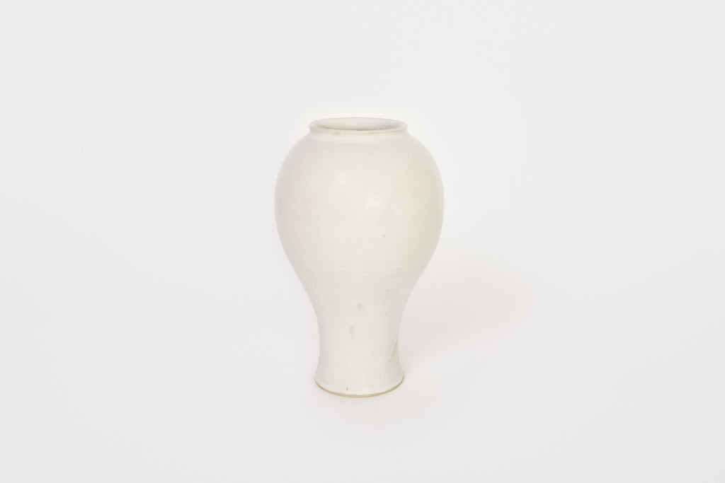 Skinny Gourd Vase 9" Matte Milk