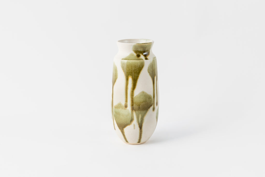 Splashed Ivory Vase E.