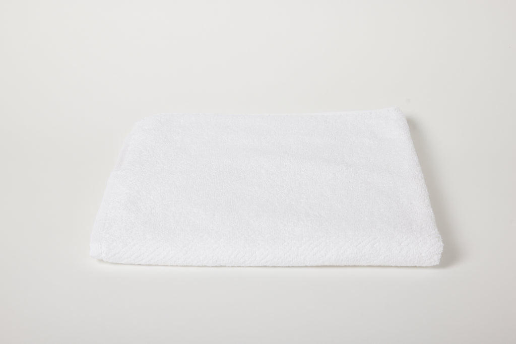 Air Weight Organic Bath Towel Alpine White