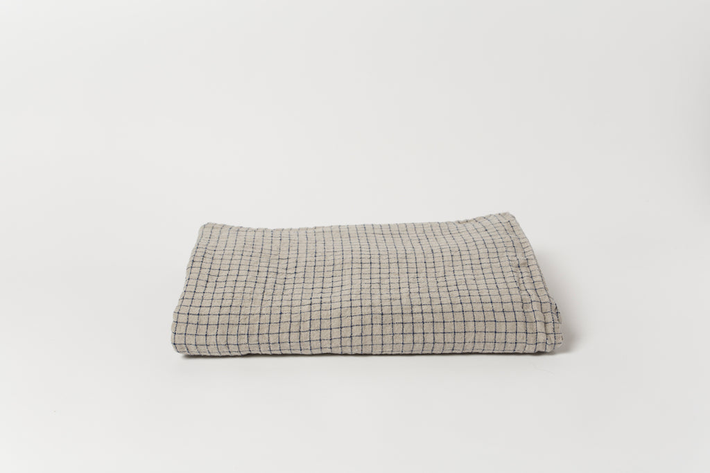 Flax/Navy 55 x 98 Tablecloth